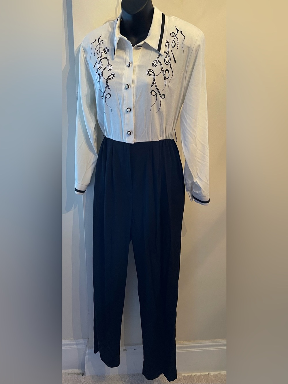 Kim Kelly Petite Black & Cream Embroidered Jumpsuit Size 6P
